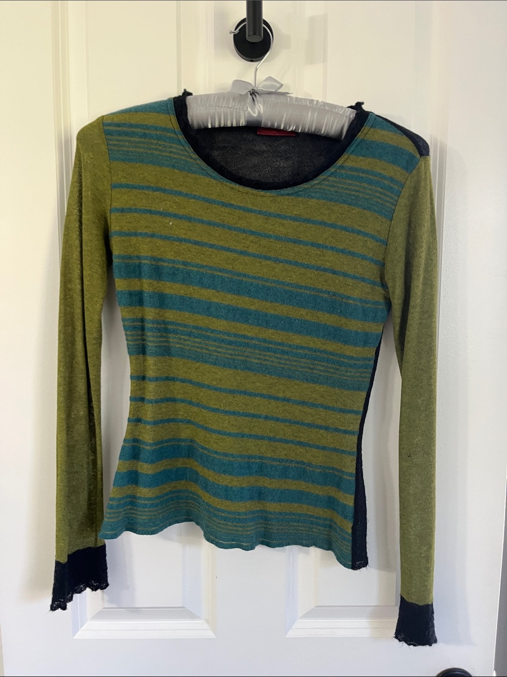 Striped Scoop-Neck Long Sleeve Top in Olive & Teal